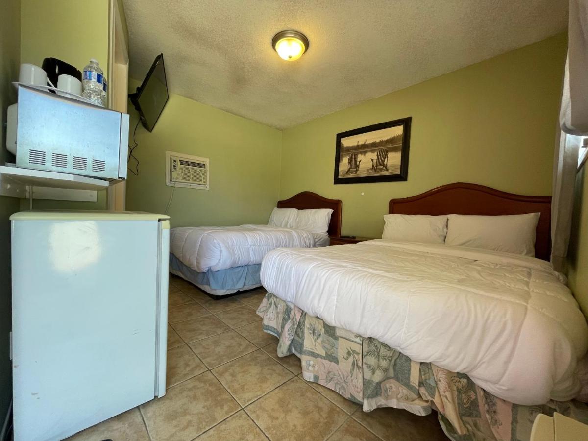 Sunny Motel Порт Елгин Екстериор снимка